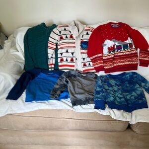 GUC 6 Boy’s Sweatshirts